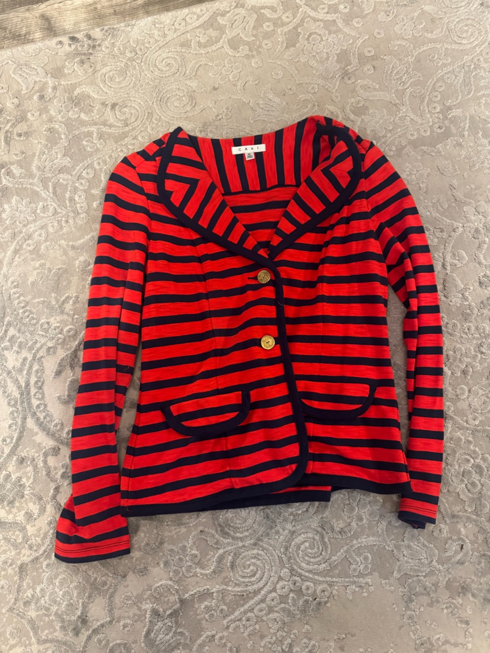 Cabi top size medium